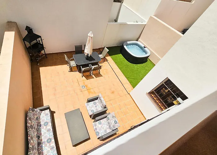 度假居 Ronda Home